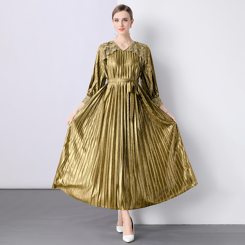 Miyake high-end lace European and American cross-border pleated nail bead hot gold high gloss lantern sleeve dress design sense women's dress