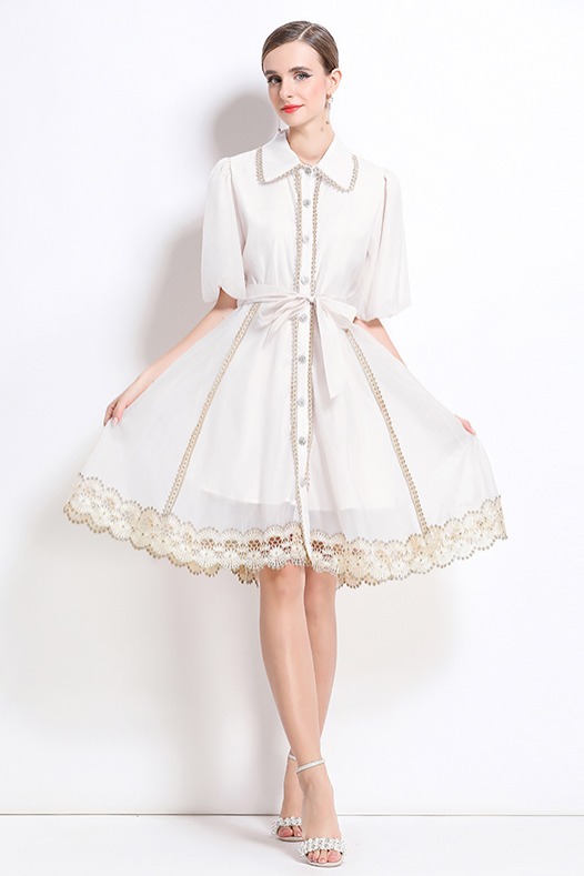 Real time shooting of summer new retro collar single breasted lace lantern sleeve dress Real time shooting of summer new retro collar single breasted lace lantern sleeve dress