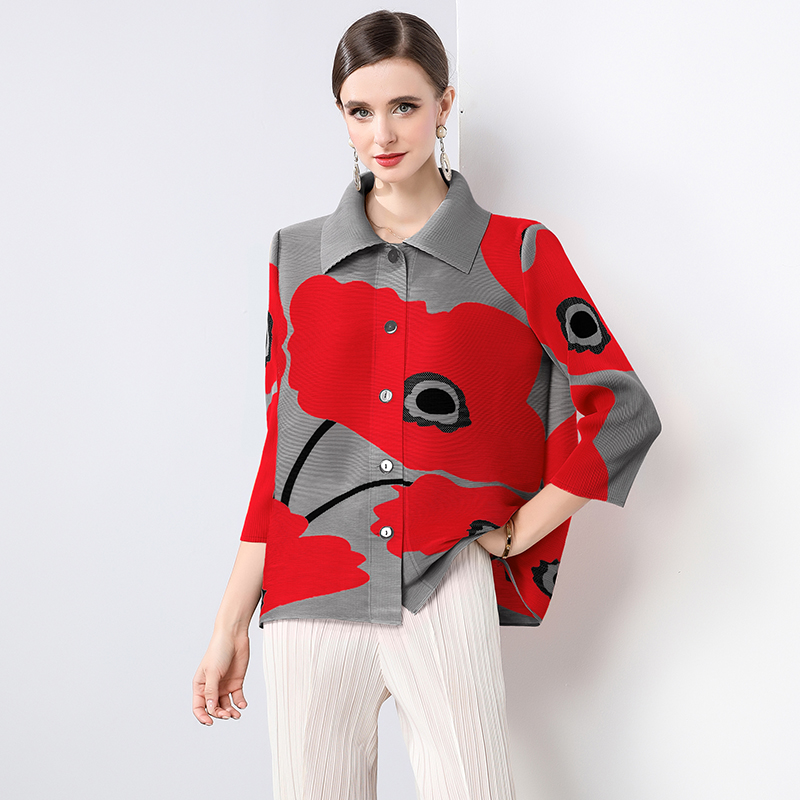 Miyake loose plus size mm outfit, single breasted long sleeved shirt, lapel pleated small jacket, spring and autumn foreign trade new style, versatile Miyake loose plus size mm outfit, single breasted long sleeved shirt, lapel pleated small jacket, spring and autumn foreign trade new style, versatile